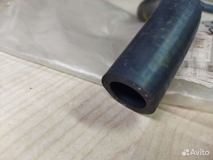 Патрубок расширительного бачка Chevrolet Aveo