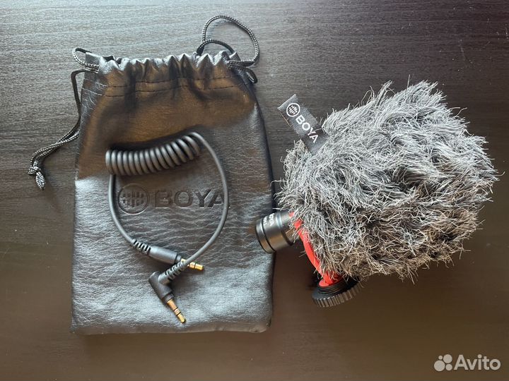 Микрофон накамерный Boya BY-MM1