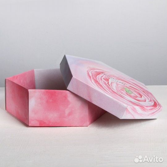 Коробка для подарка