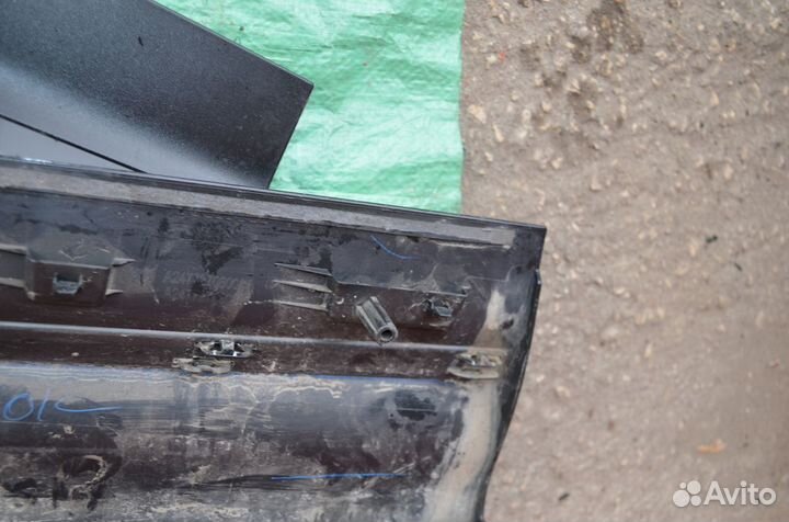 Mercedes GLB Молдинг двери правый передний