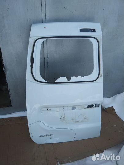 Дверь багажника левая Renault Dokker