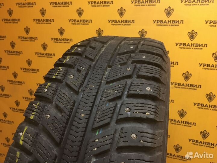 Kumho I'Zen KW22 215/65 R16 98T