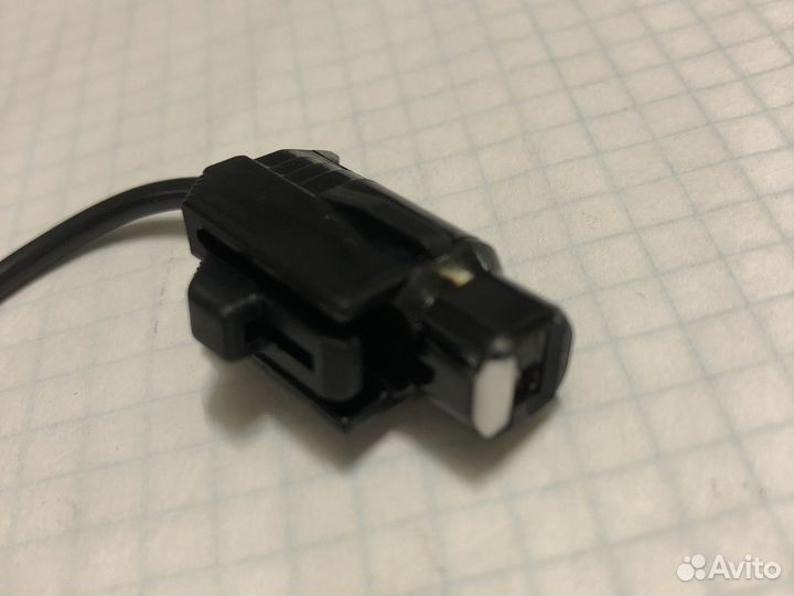 Разъем втягивающего реле стартера granta datsun