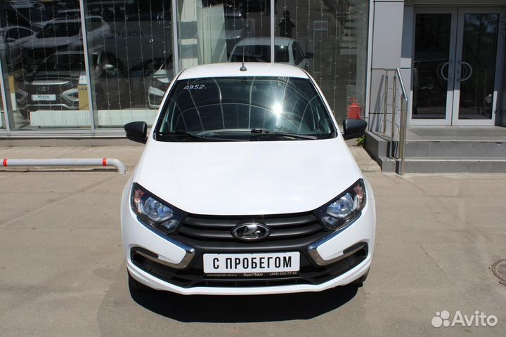 LADA Granta 1.6 МТ, 2021, 40 000 км