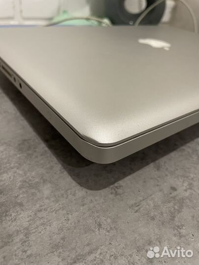 Apple MacBook Pro 15 2011 год