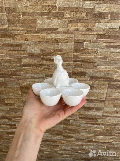 Подставка под яйца