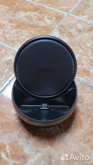 Samsung dex station