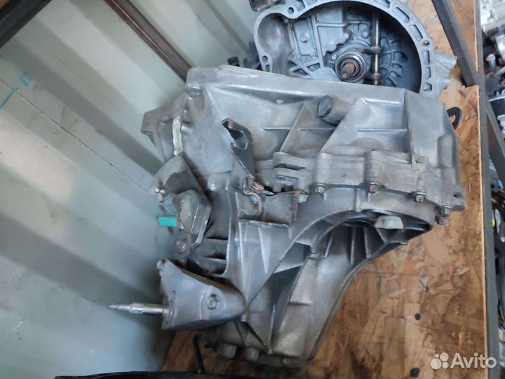 Коробка передач МКПП Ниссан Тиида 1.8