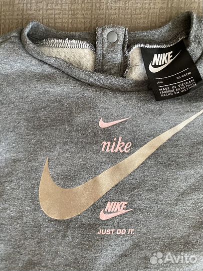 Толстовка и кроссовки для девочки Nike