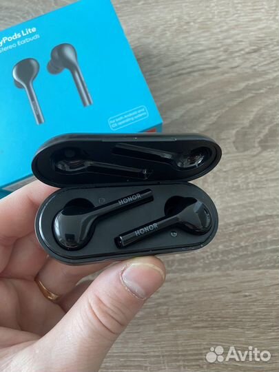 Беспроводные наушники