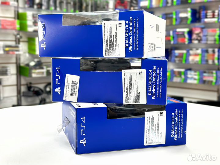 DualShock 4 v2 Original Black (PS4) NEW