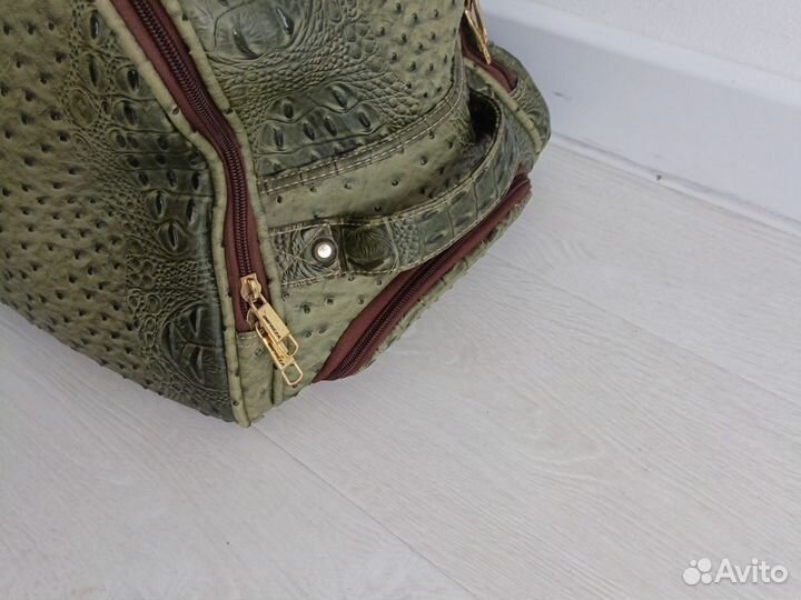 Сумка чемодан дорожная на колесах