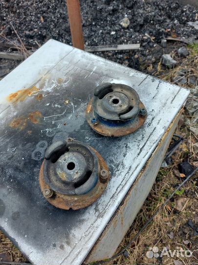 Опора амортизаторов mercedes-benz W124