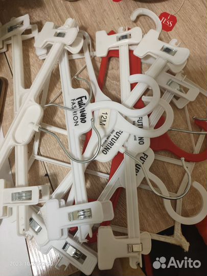 Вешалки плечики бу