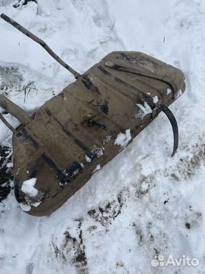 Топливный бак