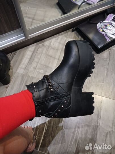 Ботинки нат.кожа новые