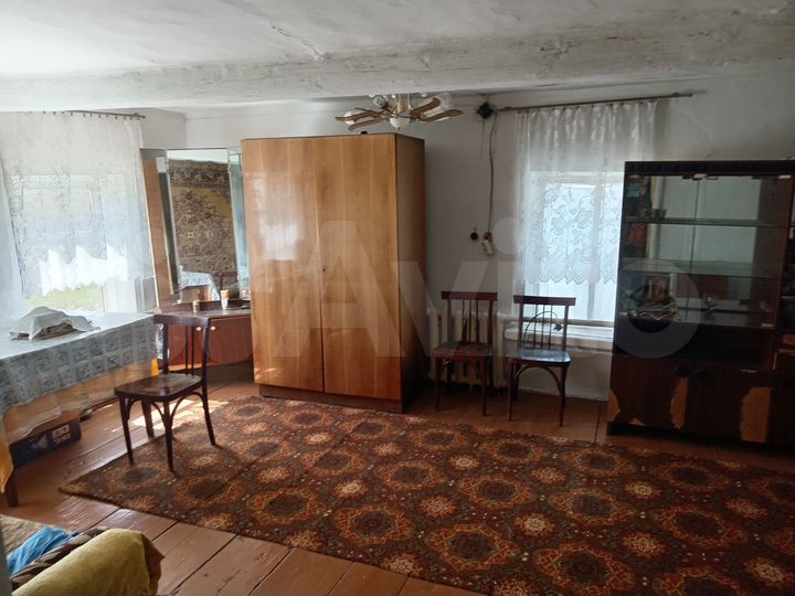 Дом 42 м² на участке 40 сот.