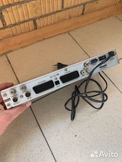 Ресивер триколор DRE-5000
