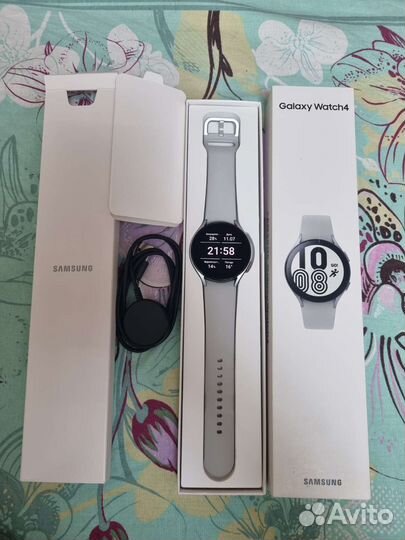 Samsung galaxy watch4 44mm