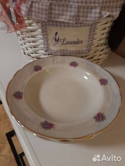 Набор столовой посуды тарелки