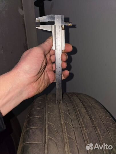 Yokohama BluEarth RV-02 215/60 R16