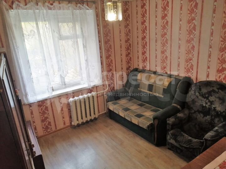 Комната 10,3 м² в 5-к., 2/9 эт.