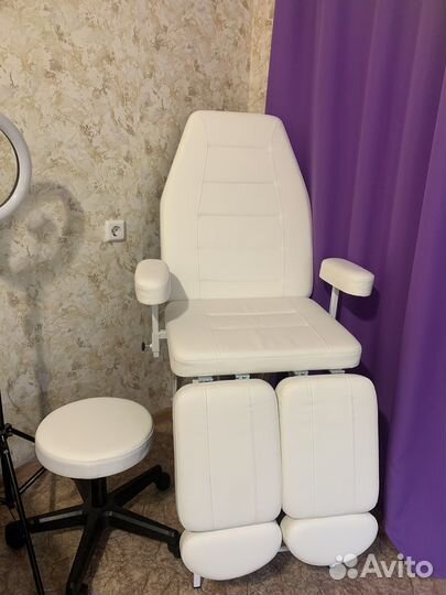 Педикюрное кресло