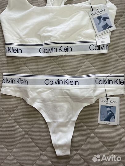 Комплект нижнего белья Calvin Klein