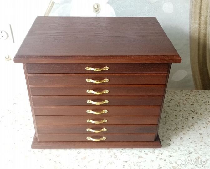 Мюнцкабинет для коллекций