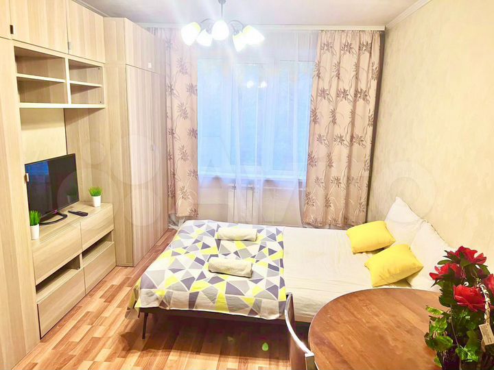 2-к. квартира, 50 м², 2/9 эт.