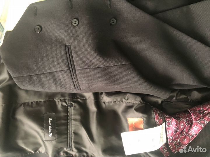 Мужской классический костюм тройка