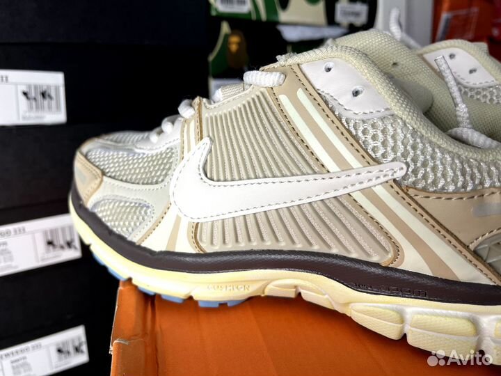 Кроссовки Nike Air Zoom Vomero 5 Оригинал