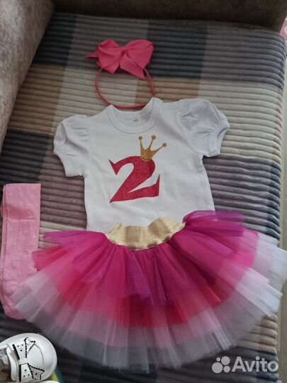 Юбка и футболка