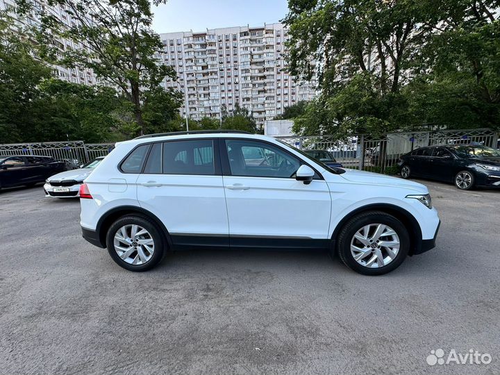 Volkswagen Tiguan 1.5 AMT, 2021, 54 050 км