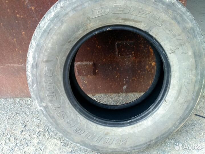 Bridgestone B65 265/70 R16