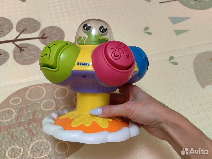 Сортер вертушка tomy инопланетянин