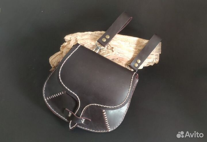 Сумочка на ремень ручная работа