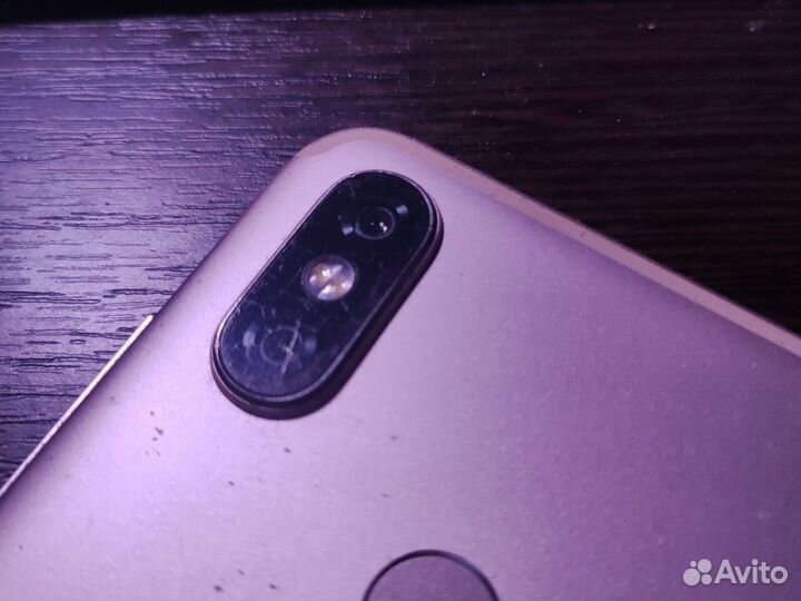 Xiaomi Mi A2, 4/64 ГБ