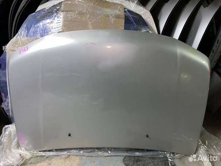 Suzuki grand vitara капот