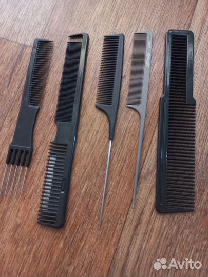 Расчески для парикмахера