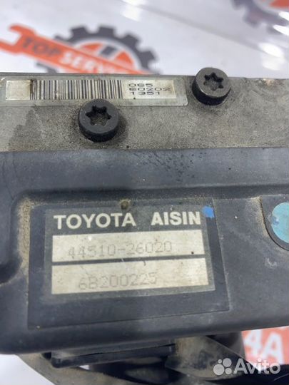 Блок abs Toyota Granvia KCH16W 1KZ-TE 1996