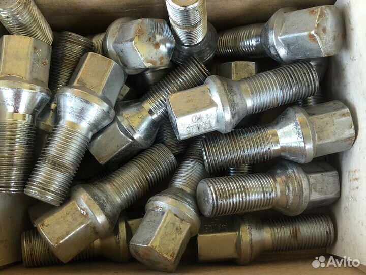 Боты для лендкрузера 150