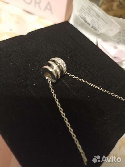Pandora колье