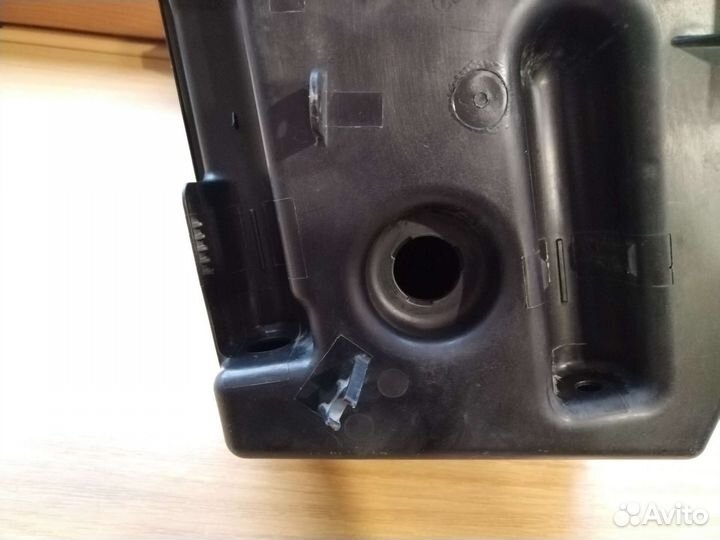 Бачок омывателя шкода