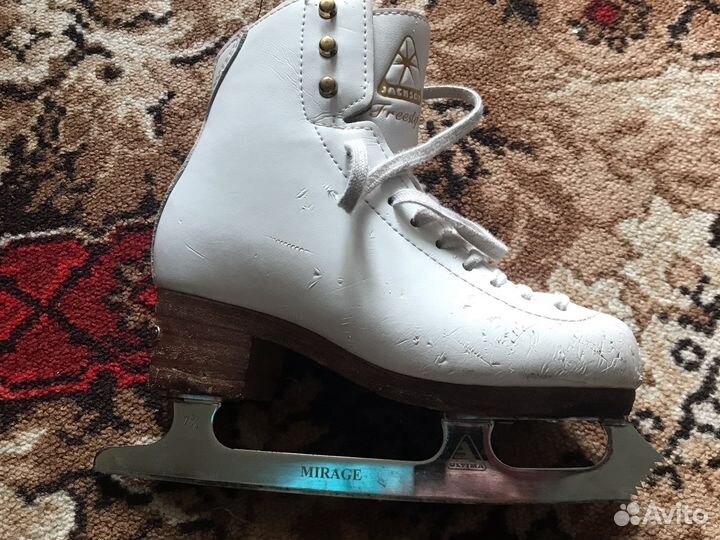 Коньки профессиональные jackson
