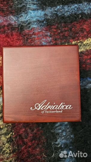 Часы наручные