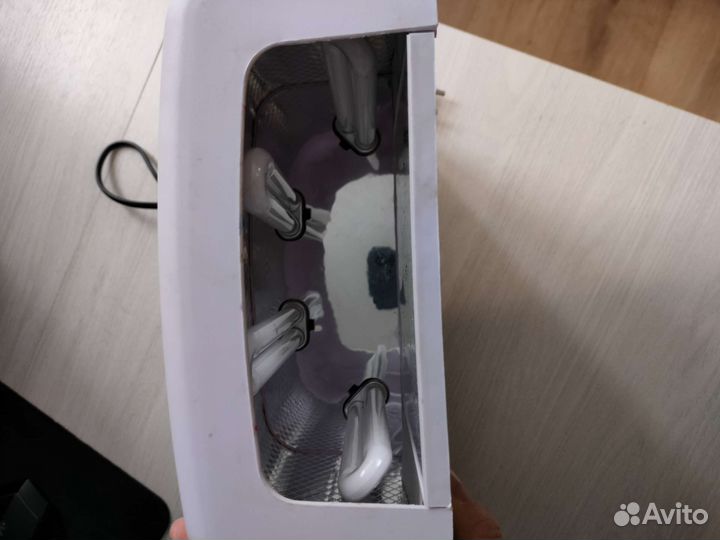 Ультрафиолетовая лампа