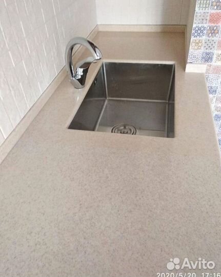 Столешница для кухни из искусственного камня