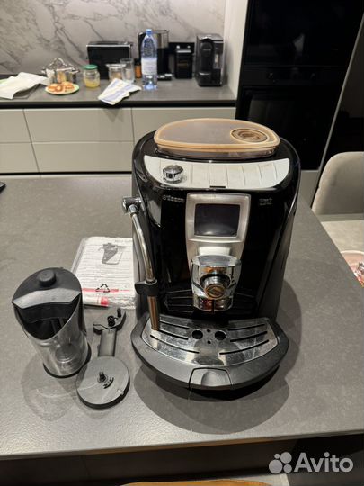 Кофемашина Saeco Talea Touch Plus with milk island