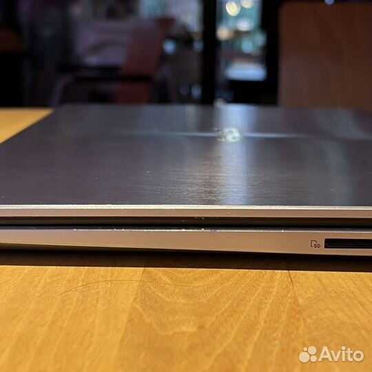 Asus Zenbook 14